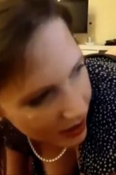 L’amico di famiglia mi soddisfa più di mio marito